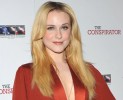 Evan Rachel Wood in Gucci per la prima del film The Cospirator