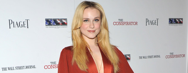 Evan Rachel Wood in Gucci per la prima del film The Cospirator