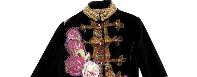 Il Natale di Desigual si veste di eleganza con Christian Lacroix