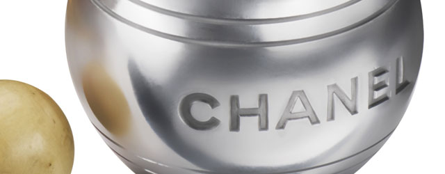 Cosa c'è di più chic delle bocce firmate Chanel?